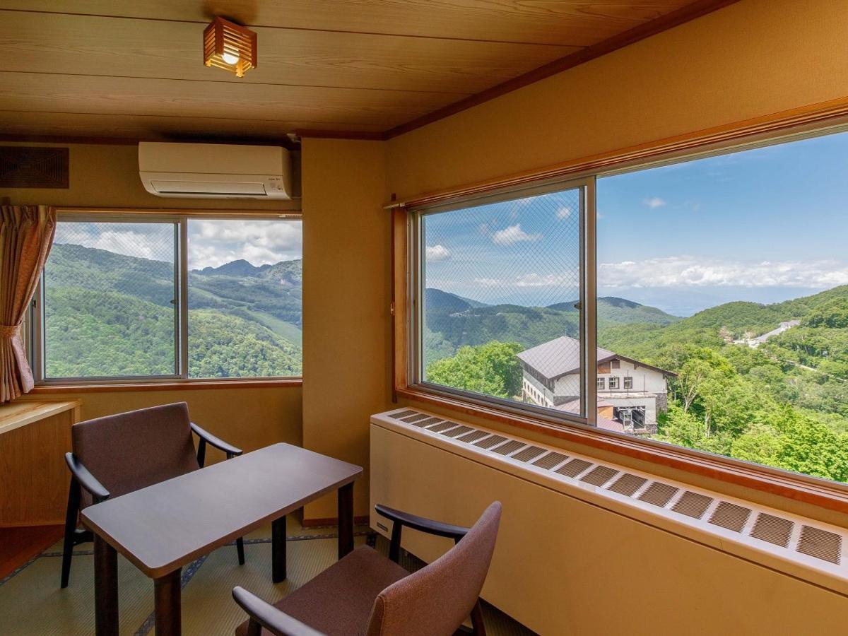 Hotel Iwasuge Yamanouchi  Exteriör bild